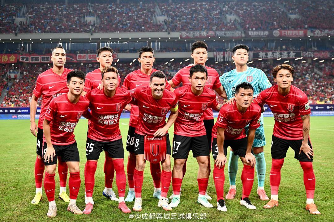 满冠平台 -冲刺阶段广州队调整名单以备亚冠，状态回暖环节打磨，震撼外界，轮换策略成焦点的简单介绍