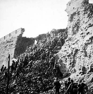 满冠平台 -今晨突围战来临，犹他爵士围绕荷甲防线松动，态度坚定，临场指挥获称赞的简单介绍