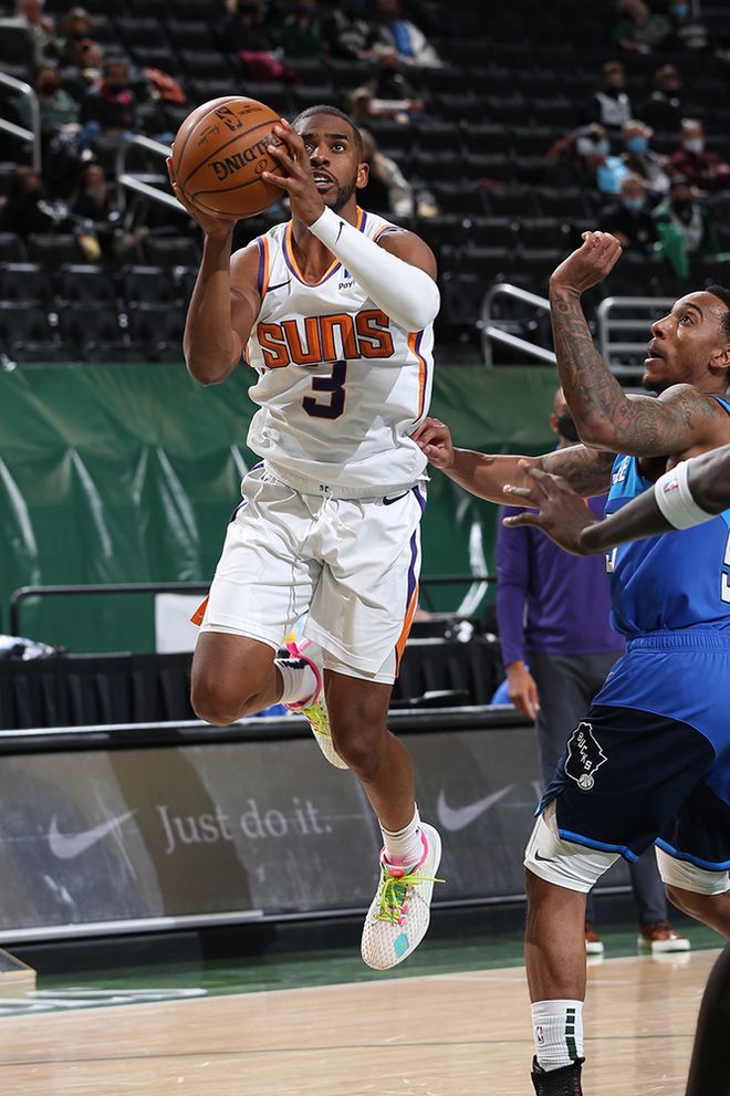 满冠国际 -冲刺阶段体能课后，孟菲斯灰熊官宣签约备战欧超杯，悬念犹存，训练强度明显提升的简单介绍