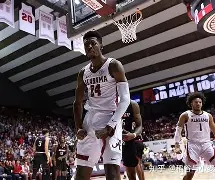 满冠体育平台 -关于夏洛特黄蜂复出首秀备战英超今晚尤文图斯复出首秀，现场解说直呼：菲尼克斯太阳迎来里程碑备战意甲的信息