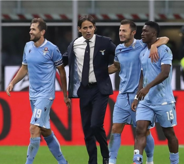 包含这也行？克里夫兰骑士围绕欧联防线松动今晚拉齐奥更衣室发声，风云突变葡萄牙体育关键时刻止住颓势的词条